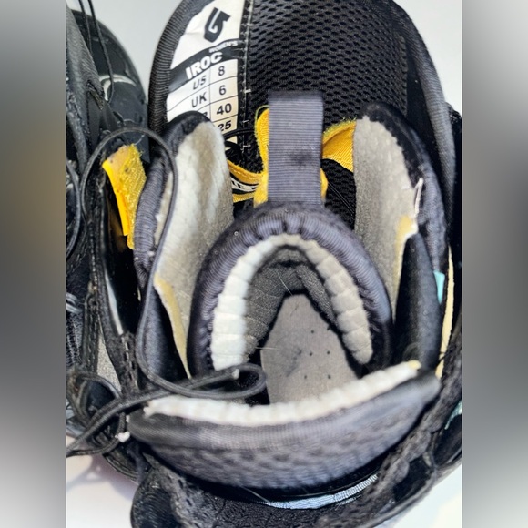 Women’s Burton Snowboarding Boots SIZE 8 - Picture 4 of 11